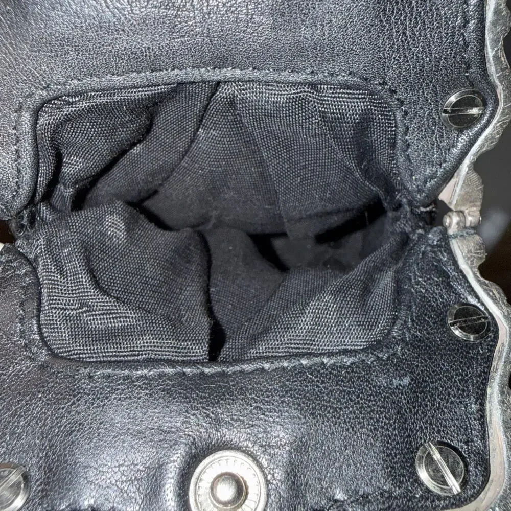 Brighton one 1 world vintage mini kisslock crossbody black leather bag EUC - Picture 7 of 8